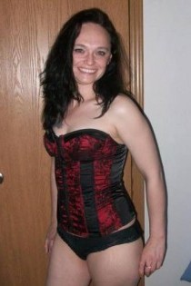 , 23  female escort, singapore city